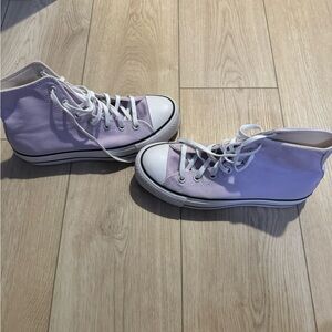 Converse Women's Sneakers in Lavender and White